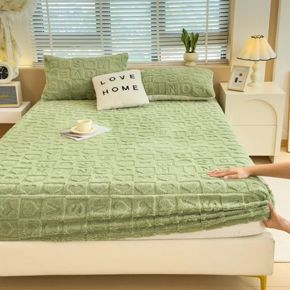 Solve & Shine Luxury Milk Velvet Fitted Sheet – Ultra-Soft & Stylish Bedding Essential!