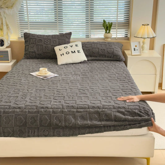 Solve & Shine Luxury Milk Velvet Fitted Sheet – Ultra-Soft & Stylish Bedding Essential!