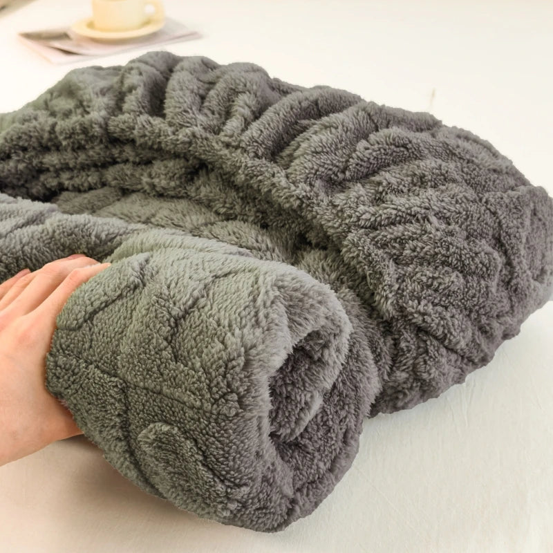 Solve & Shine Luxury Milk Velvet Fitted Sheet – Ultra-Soft & Stylish Bedding Essential!
