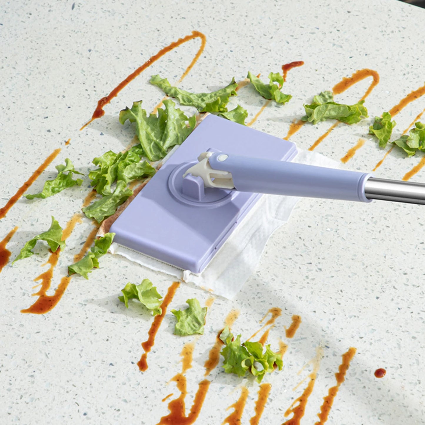 Solve & Shine Quick Clean: Mini Mop with Swappable Cloths
