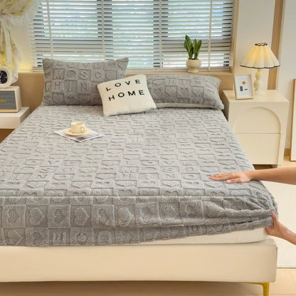 Solve & Shine Luxury Milk Velvet Fitted Sheet – Ultra-Soft & Stylish Bedding Essential!